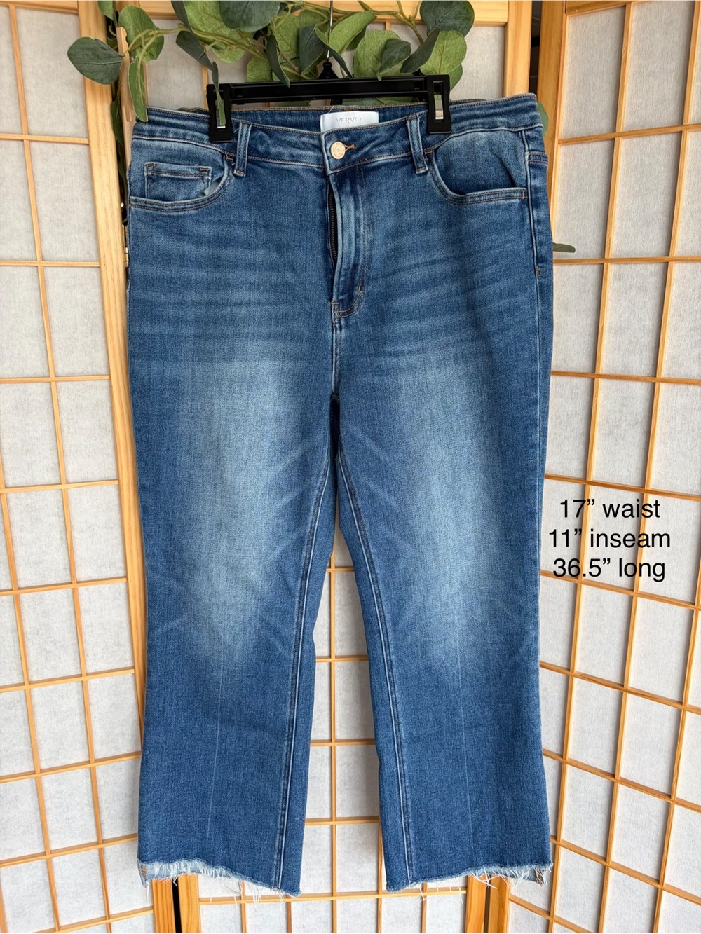 Women's Blue Wide Leg Jeans - Classic Wash
